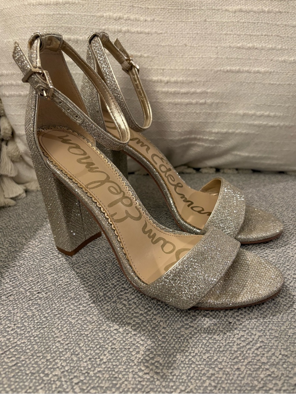 💎 Sam Edelman Sparkly Silver Yaro Block Heel Size 6.5